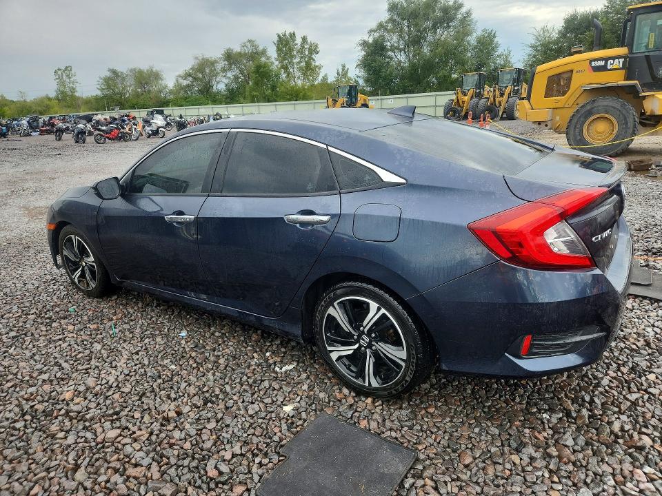 67372286 :رقم المزاد ، 19XFC1F97GE005873 vin ، 2016 Honda Civic مزاد بيع