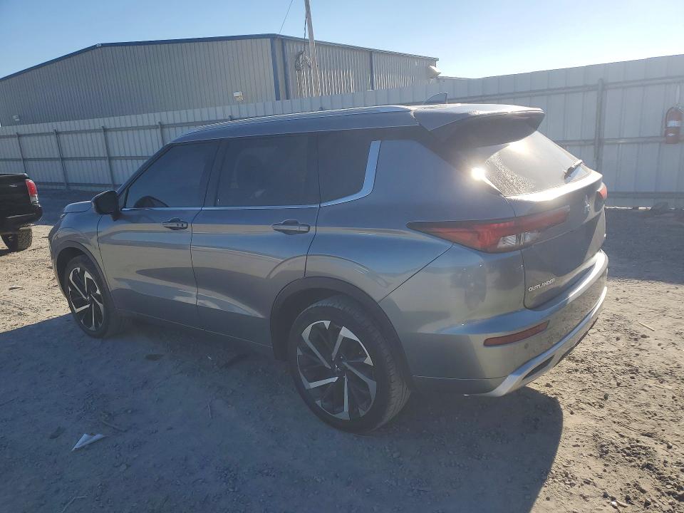 70801656 :رقم المزاد ، JA4J3VA89NZ058828 vin ، 2022 Mitsubishi Outlander مزاد بيع
