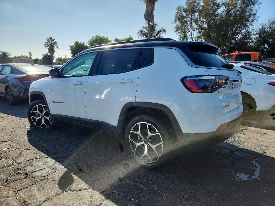 69554656 :رقم المزاد ، 3C4NJDCN7ST597400 vin ، 2025 Jeep Compass مزاد بيع