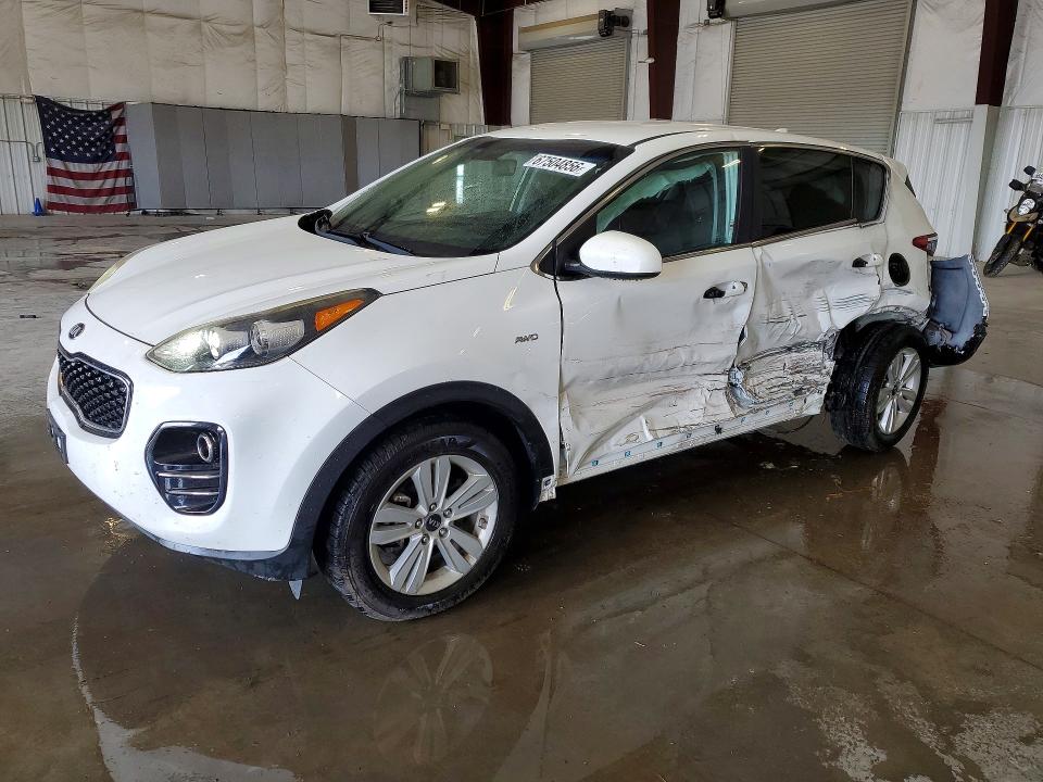 67504856 :رقم المزاد ، KNDPMCAC4H7088633 vin ، 2017 Kia Sportage مزاد بيع