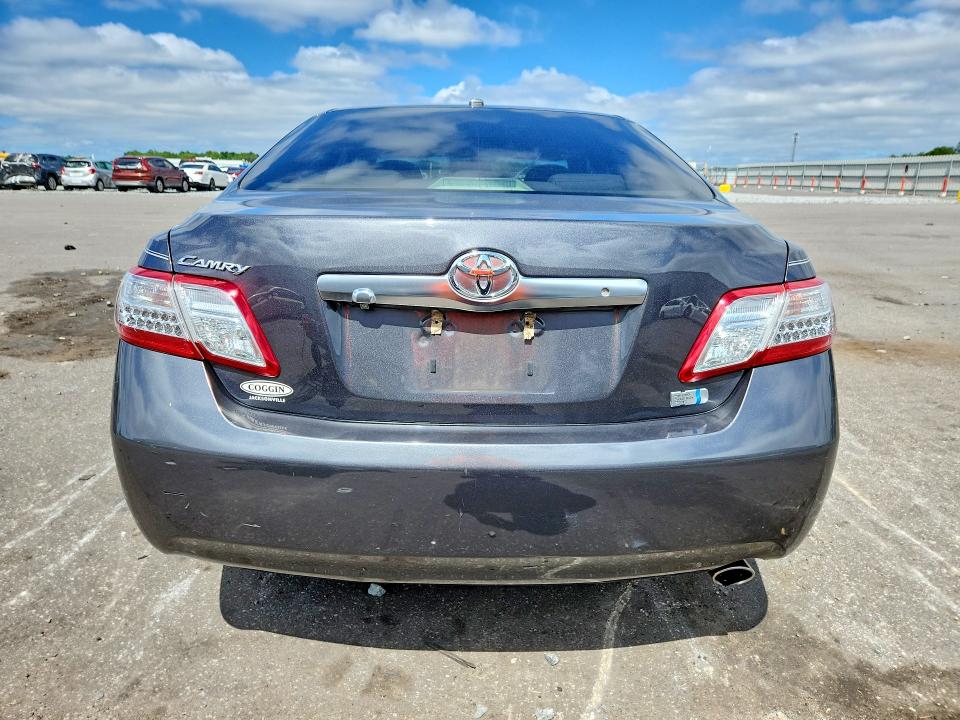 2011 Toyota Camry მანქანა იყიდება აუქციონზე, vin: 4T1BB3EK5BU132094, აუქციონის ნომერი: 70318286