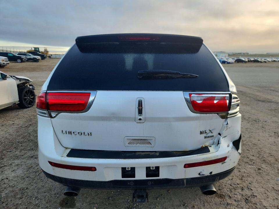 Auction sale of the 2011 Lincoln Mkx, vin: 2LMDJ8JK4BBJ18020, lot number: 67861436