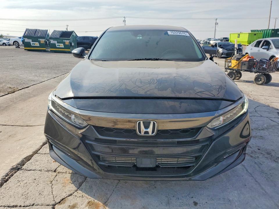 Продажа на аукционе авто 2020 Honda Accord, vin: 1HGCV1F39LA155698, номер лота: 70229676