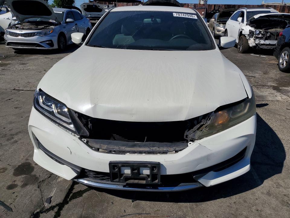 Продажа на аукционе авто 2016 Honda Accord, vin: 1HGCT1B30GA003326, номер лота: 70742946