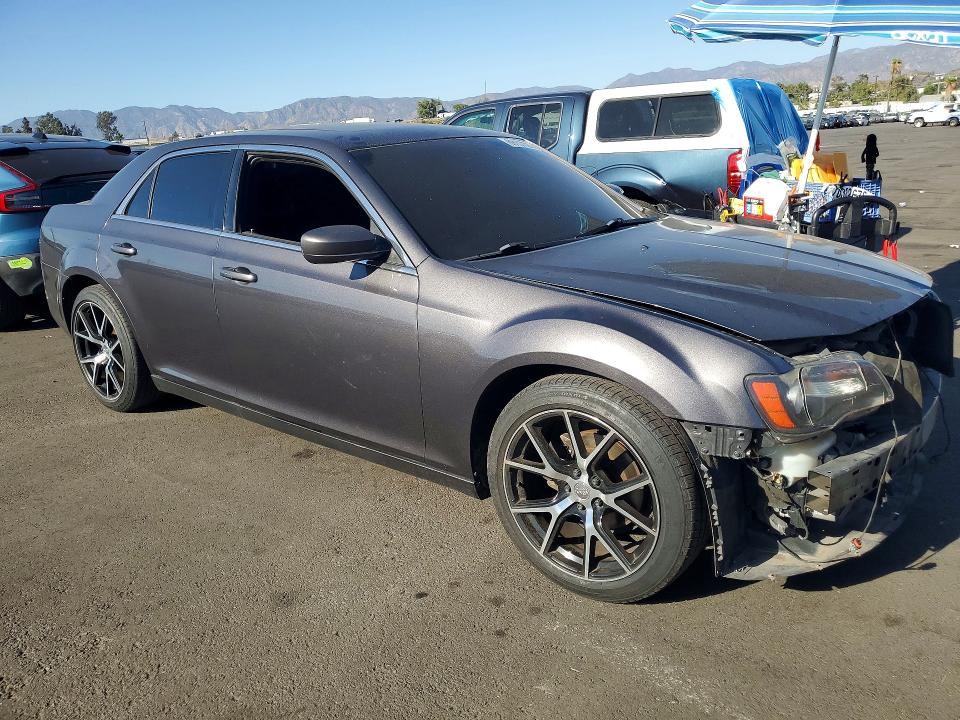 Aukcja sprzedaży 2014 Chrysler 300, vin: 2C3CCABG4EH118483, numer aukcji: 69157326