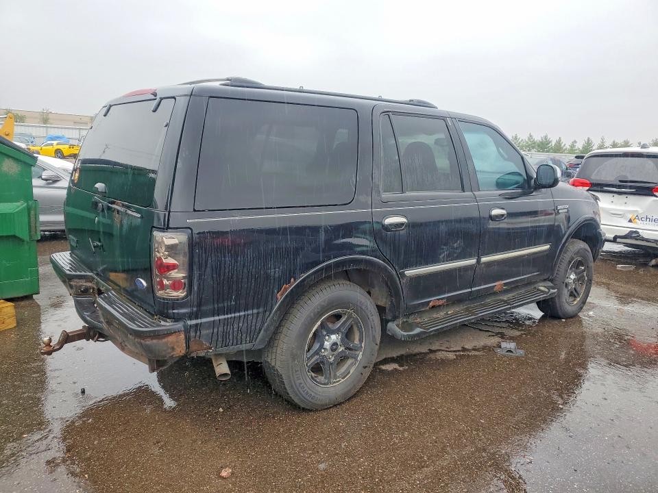 2001 Ford Expedition მანქანა იყიდება აუქციონზე, vin: 1FMPU16LX1LB30373, აუქციონის ნომერი: 70846036
