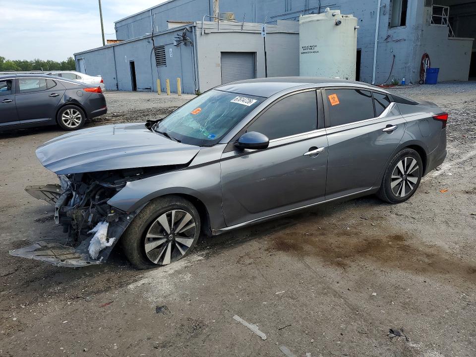 Auction sale of the 2021 Nissan Altima, vin: 1N4BL4DVXMN370075, lot number: 67614726