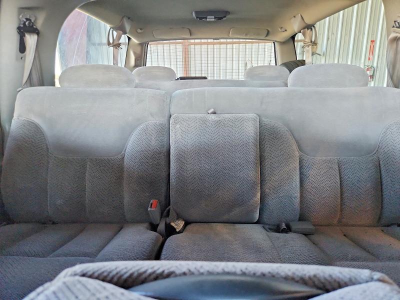 Продажа на аукционе авто 1999 Chevrolet Suburban, vin: 1GNEC16R7XJ434775, номер лота: 70560466