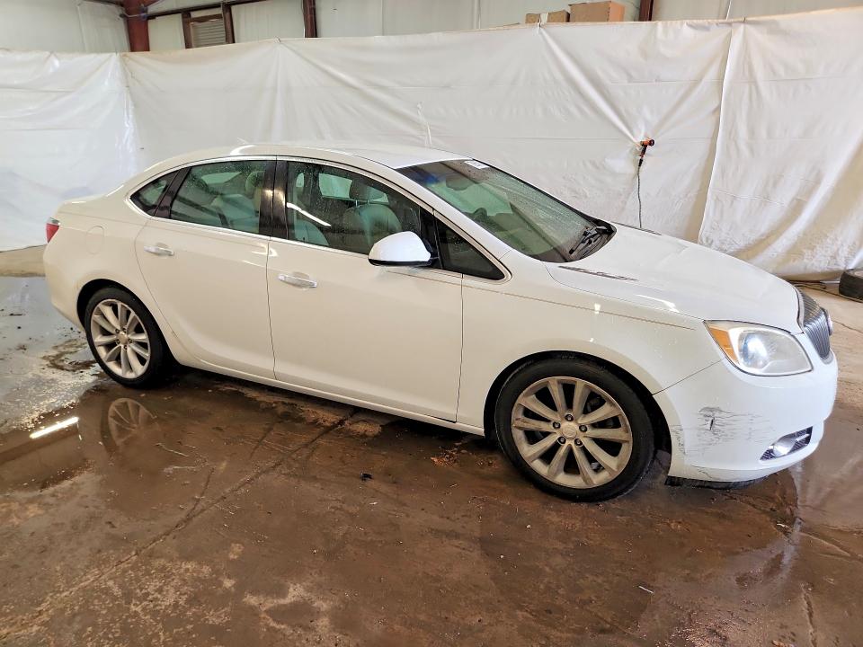 Продаж на аукціоні авто 2012 Buick Verano, vin: 1G4PS5SK1C4170204, номер лоту: 70655786