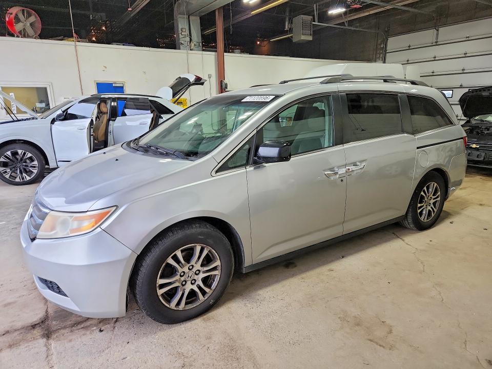 2011 Honda Odyss Ex-l მანქანა იყიდება აუქციონზე, vin: 5FNRL5H49BB045316, აუქციონის ნომერი: 71120696