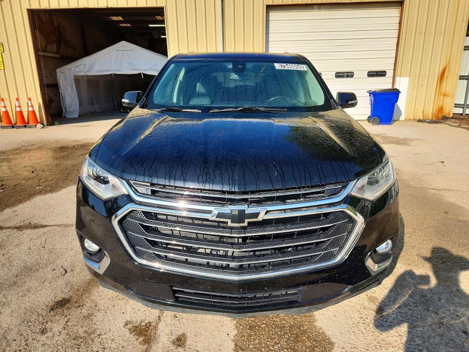 2018 Chevrolet Traverse მანქანა იყიდება აუქციონზე, vin: 1GNEVJKW4JJ201353, აუქციონის ნომერი: 67545056
