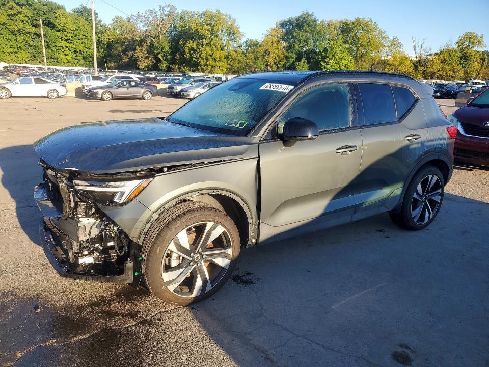 68356516 :رقم المزاد ، YV4L12UC3T2765218 vin ، 2026 Volvo Xc40 مزاد بيع