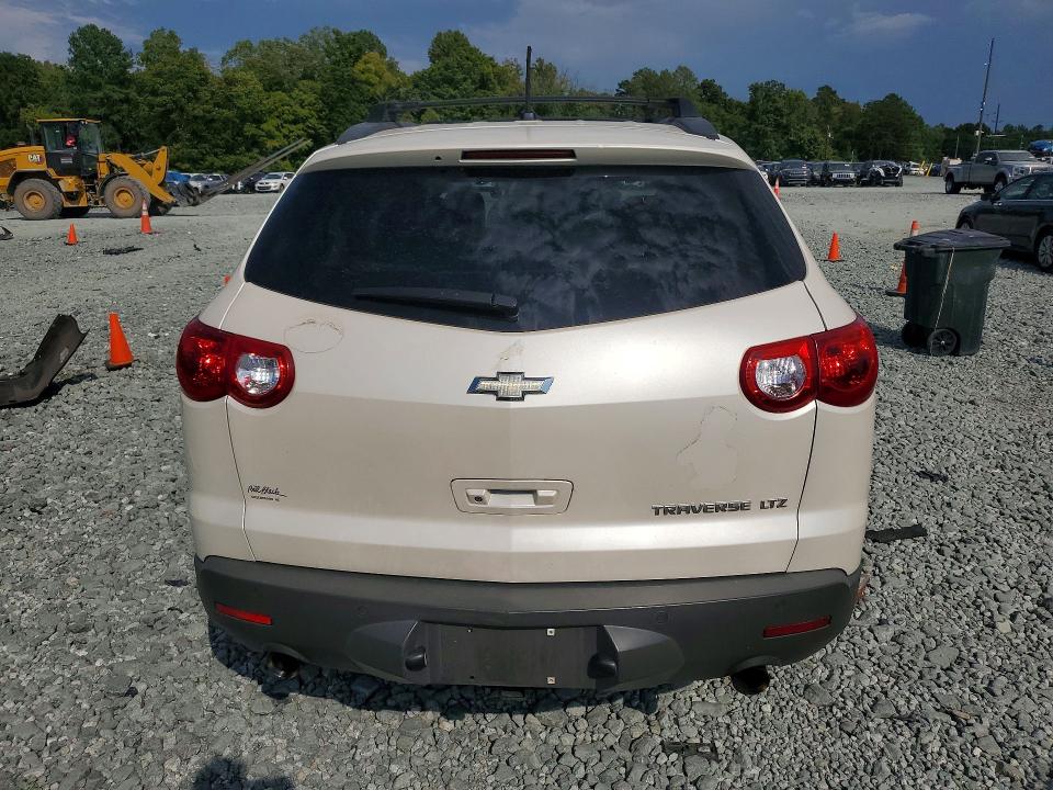 69817146 :رقم المزاد ، 1GNKRLED7CJ104289 vin ، 2012 Chevrolet Traverse مزاد بيع