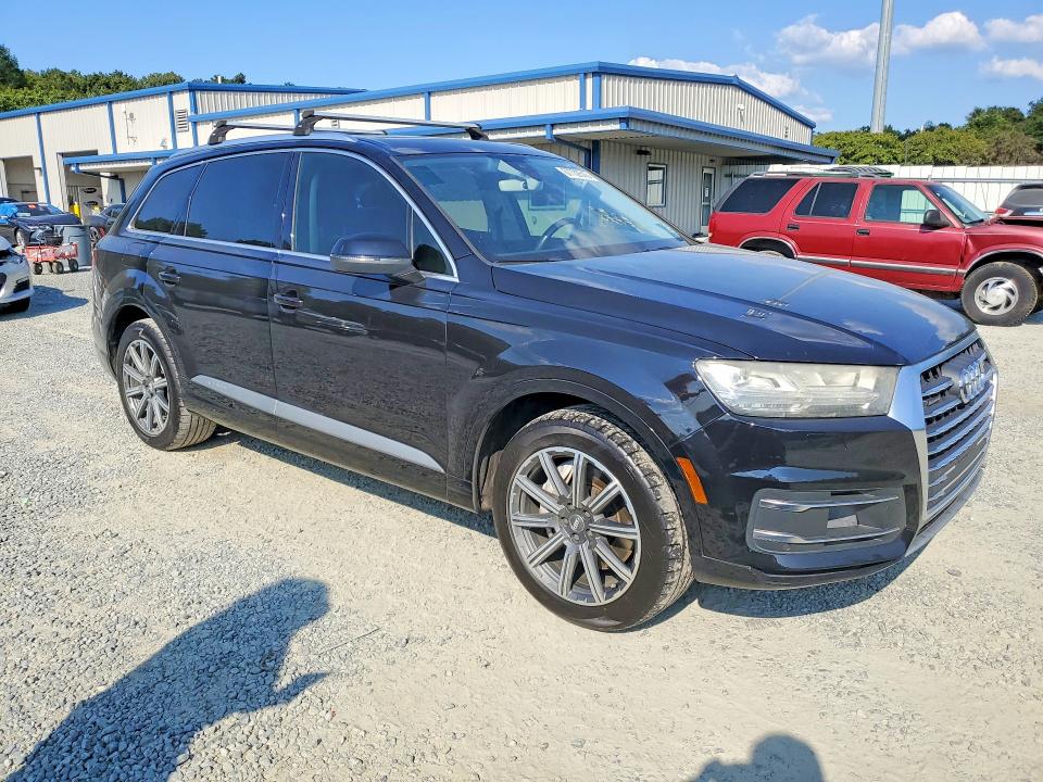 Продаж на аукціоні авто 2017 Audi Q7, vin: WA1LAAF72HD004652, номер лоту: 67732516