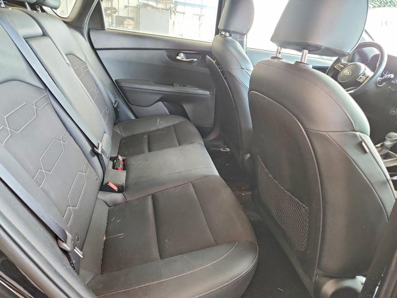 69822796 :رقم المزاد ، 3KPF34AD7ME310847 vin ، 2021 Kia Forte مزاد بيع