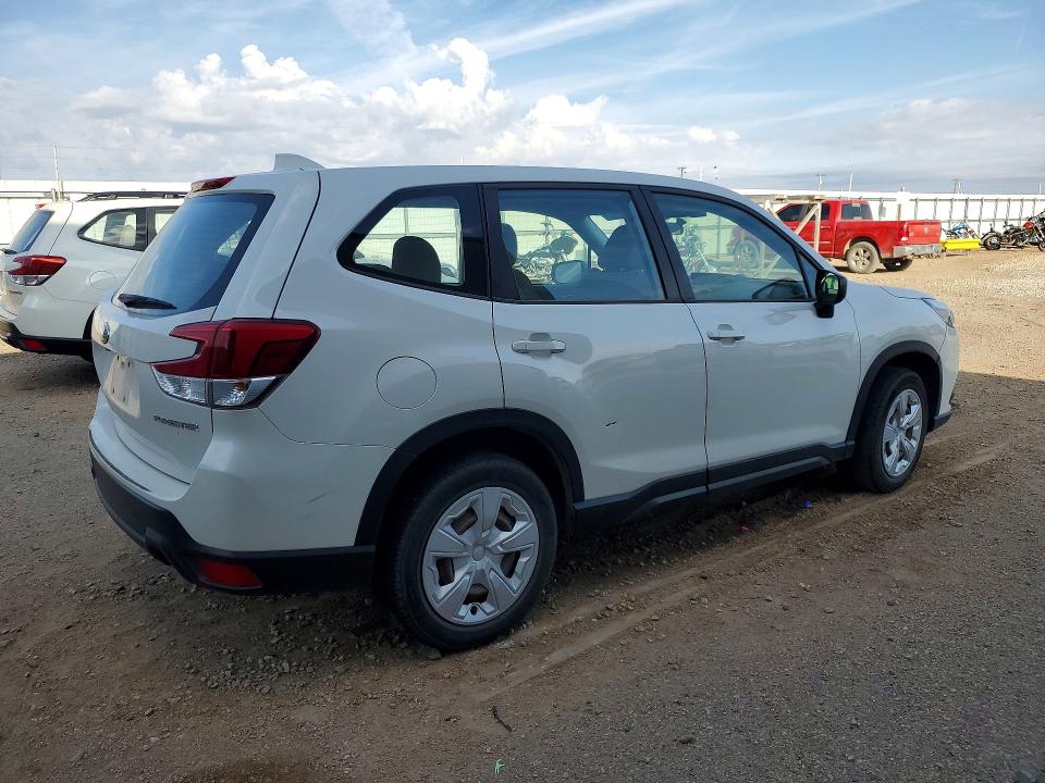 68880556 :رقم المزاد ، JF2SKAAC7NH457139 vin ، 2022 Subaru Forester مزاد بيع