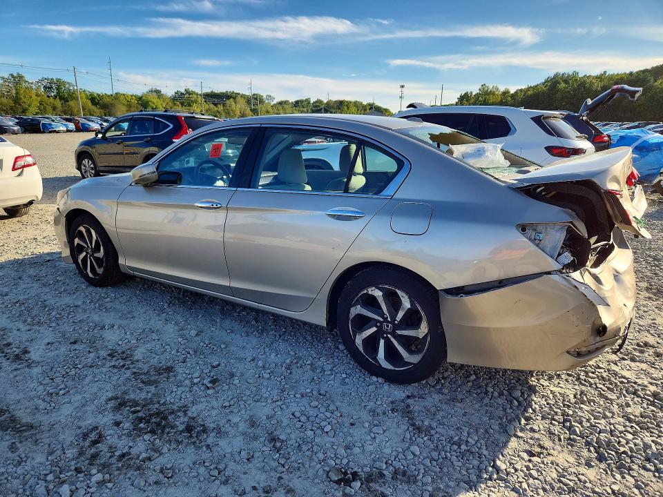 2016 Honda Accord მანქანა იყიდება აუქციონზე, vin: 1HGCR2F74GA139492, აუქციონის ნომერი: 70079026