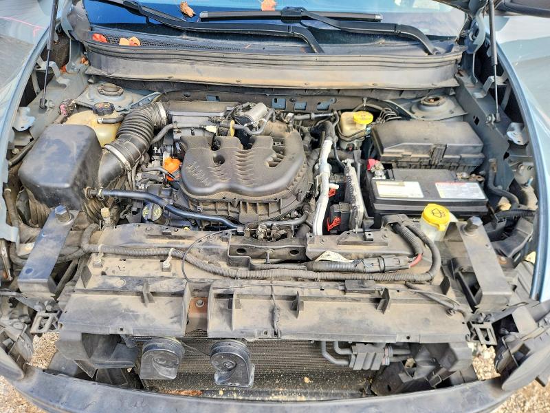 69587156 :رقم المزاد ، 1C4PJMBS6EW240093 vin ، 2014 Jeep Cherokee مزاد بيع