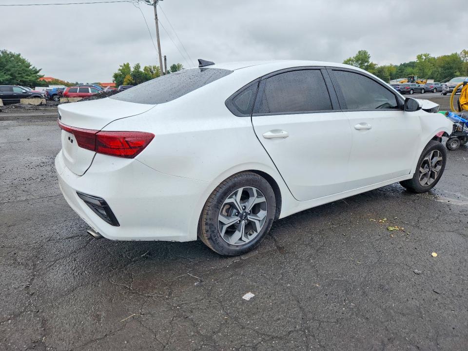 Продажа на аукционе авто 2021 Kia Forte, vin: 3KPF24AD1ME271935, номер лота: 67038586