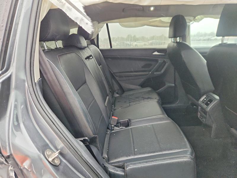 2018 Volkswagen Tiguan მანქანა იყიდება აუქციონზე, vin: 3VV2B7AX9JM045137, აუქციონის ნომერი: 69673156