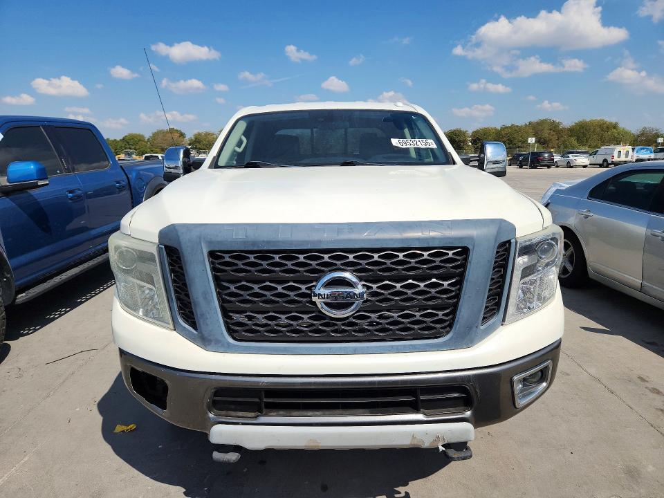 Продажа на аукционе авто 2018 Nissan Titan Xd, vin: 1N6BA1F49JN514615, номер лота: 69532156