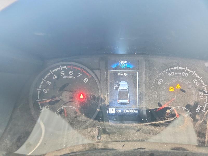 69811776 :رقم المزاد ، 3TYRX5GNXNT053010 vin ، 2022 Toyota Tacoma مزاد بيع