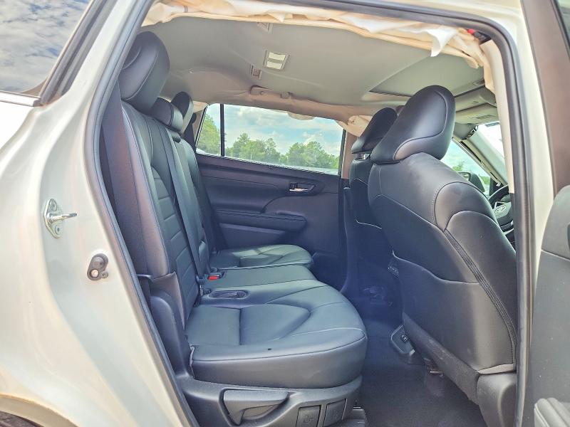 Продаж на аукціоні авто 2021 Toyota Highlander, vin: 5TDGARAH2MS505559, номер лоту: 67685756