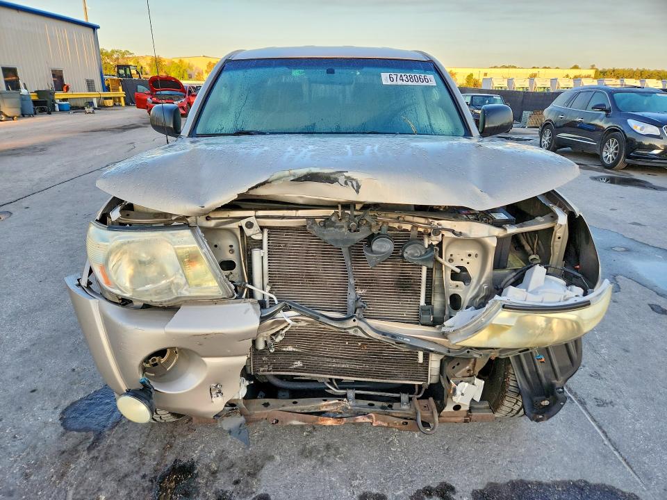 2005 Toyota Tacoma მანქანა იყიდება აუქციონზე, vin: 5TEKU72N25Z031563, აუქციონის ნომერი: 67438066