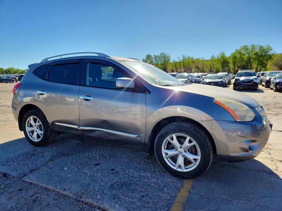 2011 Nissan Rogue მანქანა იყიდება აუქციონზე, vin: JN8AS5MV4BW684623, აუქციონის ნომერი: 67692816