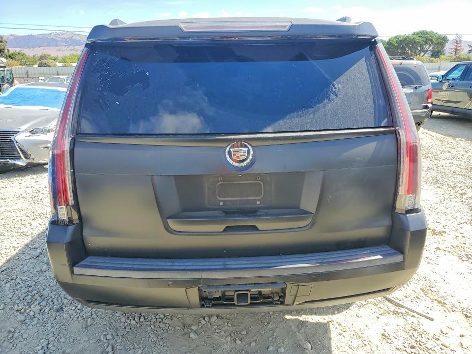 2015 Cadillac Escalade მანქანა იყიდება აუქციონზე, vin: 1GYS3CKJ5FR144231, აუქციონის ნომერი: 67375916