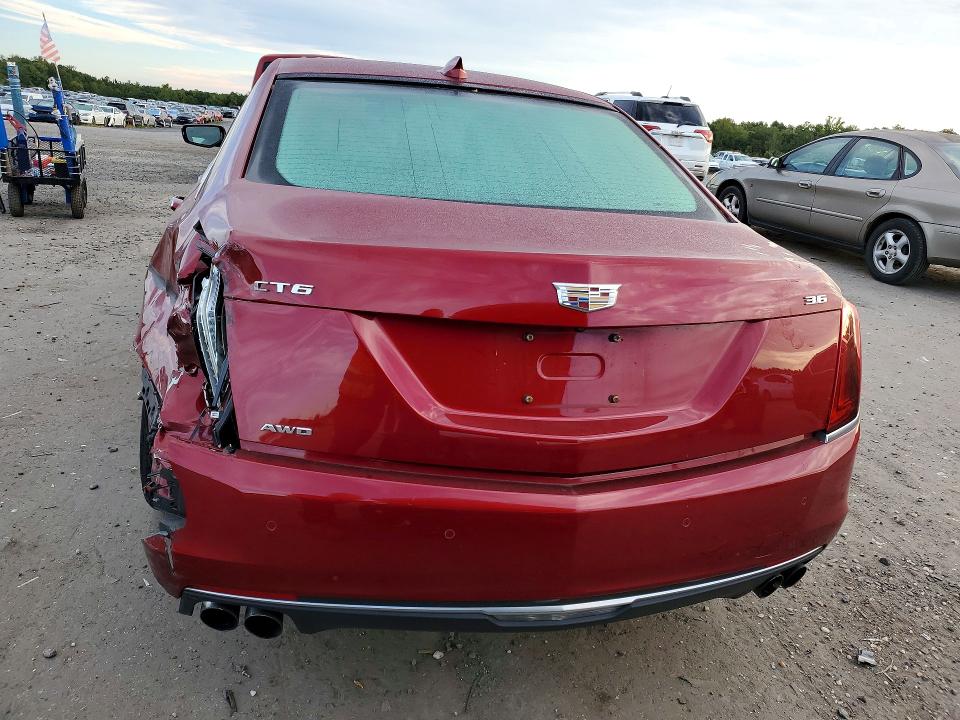 2018 Cadillac Ct6 მანქანა იყიდება აუქციონზე, vin: 1G6KD5RS0JU106721, აუქციონის ნომერი: 70595456
