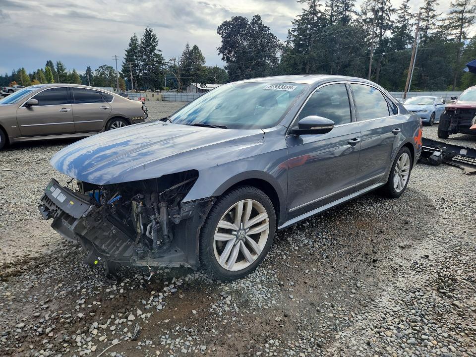 67863826 :رقم المزاد ، 1VWGT7A36HC053672 vin ، 2017 Volkswagen Passat مزاد بيع
