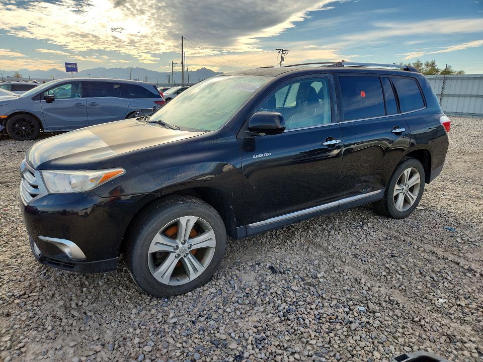 69948306 :رقم المزاد ، 5TDDK3EH1BS054113 vin ، 2011 Toyota Highlander مزاد بيع
