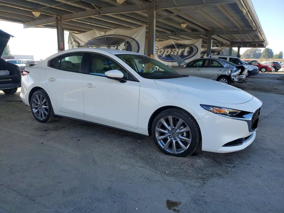67871876 :رقم المزاد ، 3MZBPADL9KM105518 vin ، 2019 Mazda 3 مزاد بيع