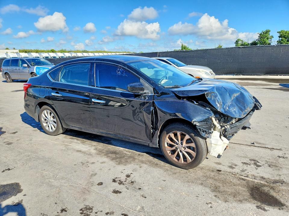 Продажа на аукционе авто 2017 Nissan Sentra, vin: 3N1AB7AP7HY373589, номер лота: 69755606