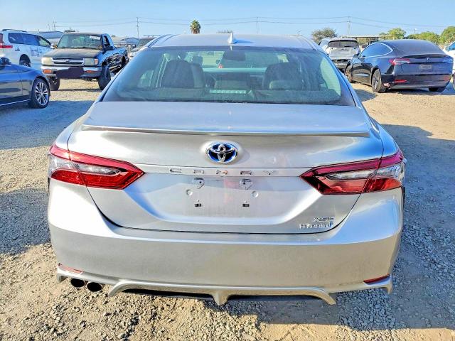 Продаж на аукціоні авто 2021 Toyota Camry, vin: 4T1K31AK2MU551174, номер лоту: 69990466