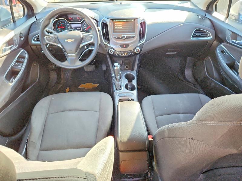 67875646 :رقم المزاد ، 1G1BE5SM3J7228941 vin ، 2018 Chevrolet Cruze مزاد بيع