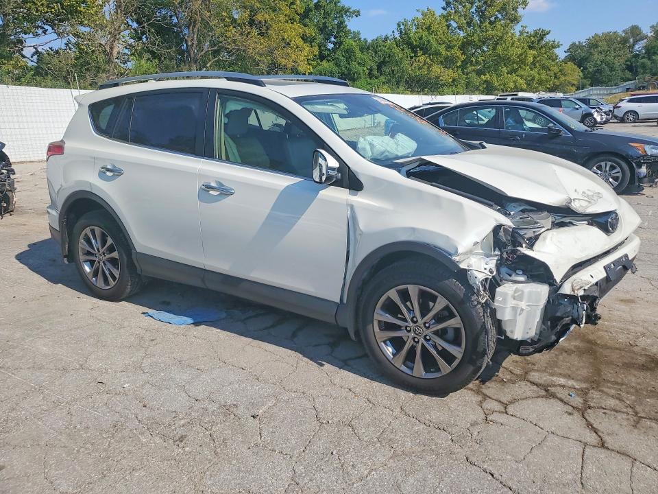 Auction sale of the 2018 Toyota Rav4, vin: JTMDFREV8JJ723762, lot number: 67429256