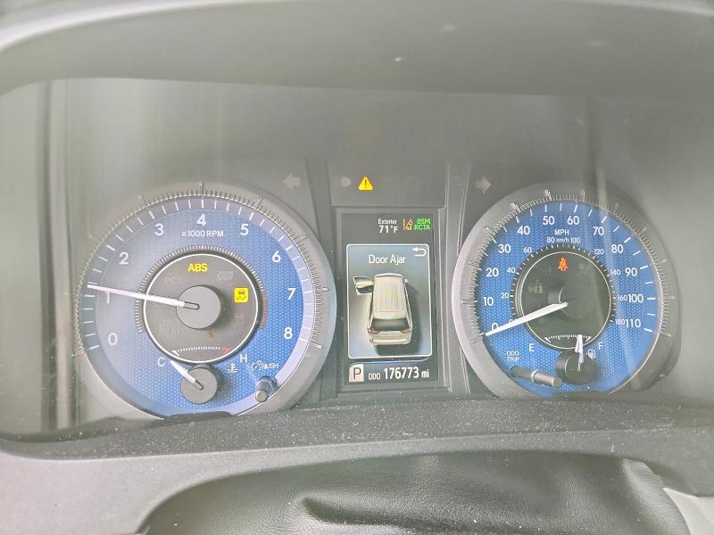 Продажа на аукционе авто 2018 Toyota Sienna, vin: 5TDYZ3DC0JS962022, номер лота: 70033516