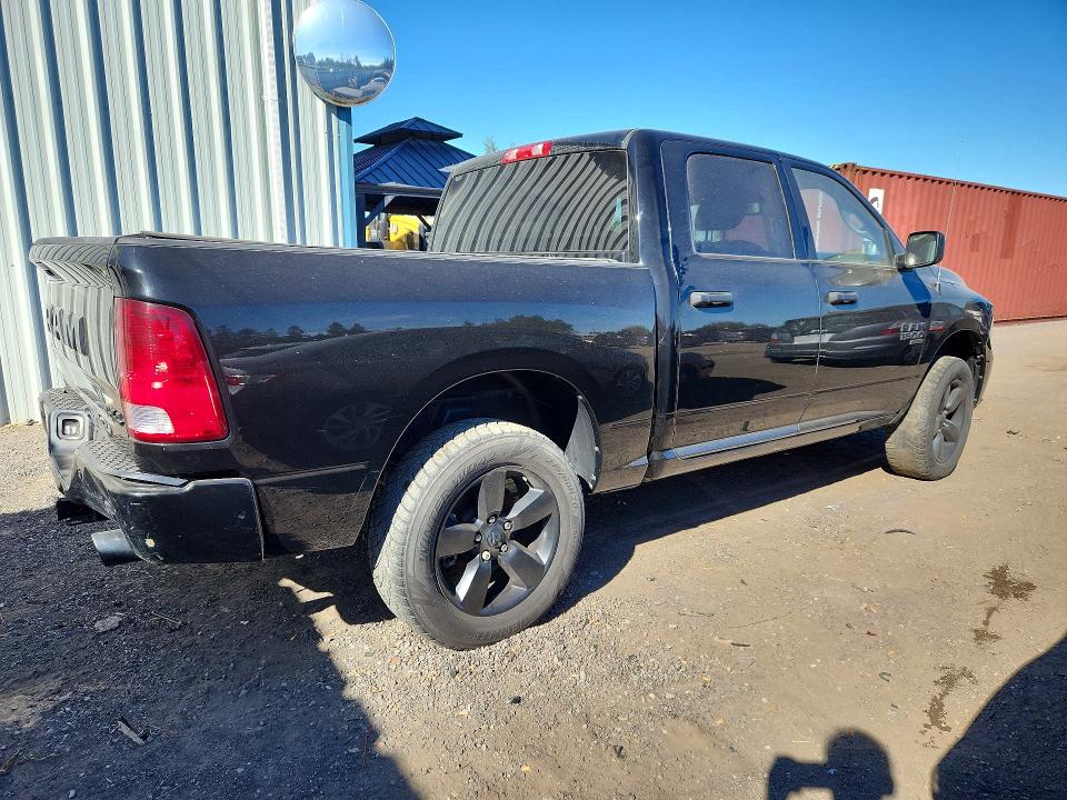 69021836 :رقم المزاد ، 3C6RR7KT1PG560295 vin ، 2023 Ram 1500 Classic مزاد بيع