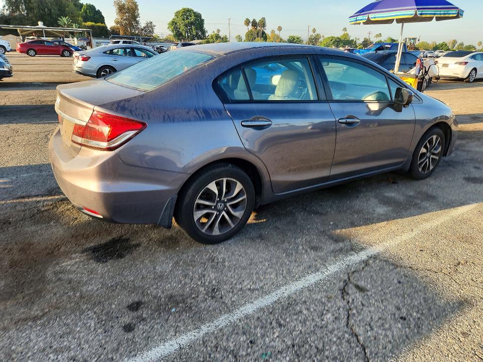 2015 Honda Civic მანქანა იყიდება აუქციონზე, vin: 19XFB2F8XFE098418, აუქციონის ნომერი: 70514386