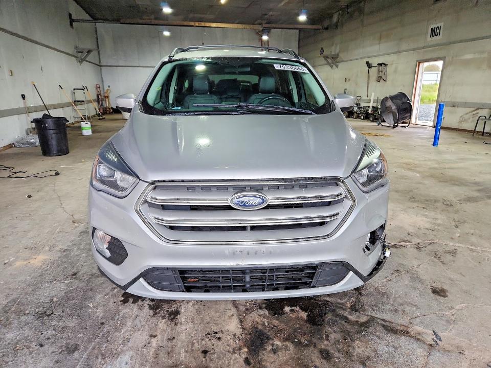 Продаж на аукціоні авто 2018 Ford Escape, vin: 1FMCU0HDXJUC03749, номер лоту: 70336646