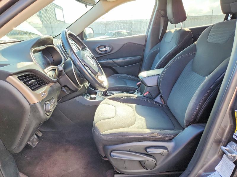 67435596 :رقم المزاد ، 1C4PJMCS0GW244223 vin ، 2016 Jeep Cherokee مزاد بيع