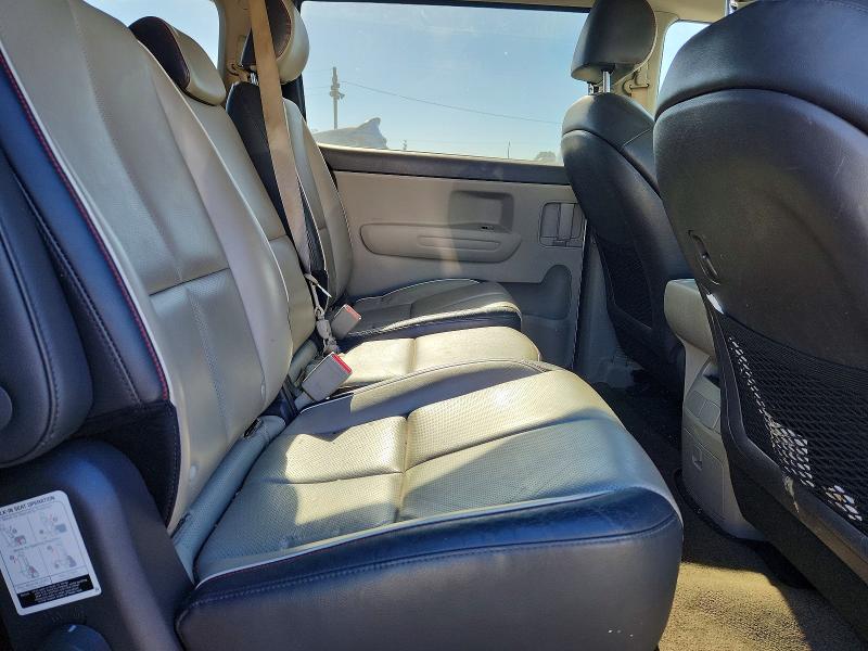 67896086 :رقم المزاد ، KNDMB5C12G6208711 vin ، 2016 Kia Sedona مزاد بيع