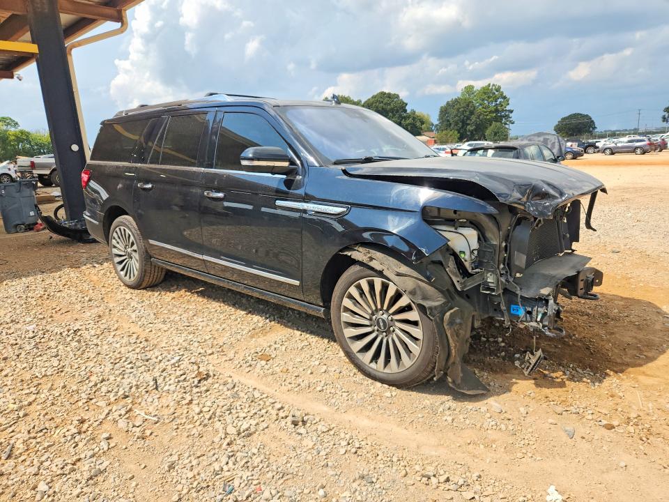 69437146 :رقم المزاد ، 5LMJJ3LT5KEL20292 vin ، 2019 Lincoln Navigator مزاد بيع