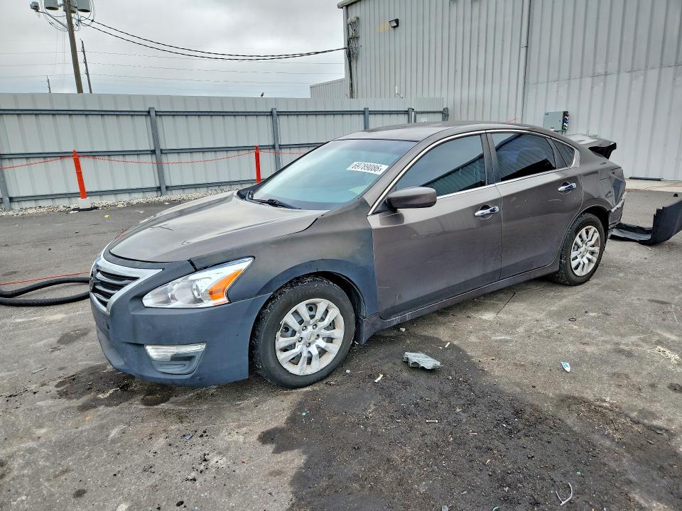 69789086 :رقم المزاد ، 1N4AL3AP3FN378758 vin ، 2015 Nissan Altima مزاد بيع