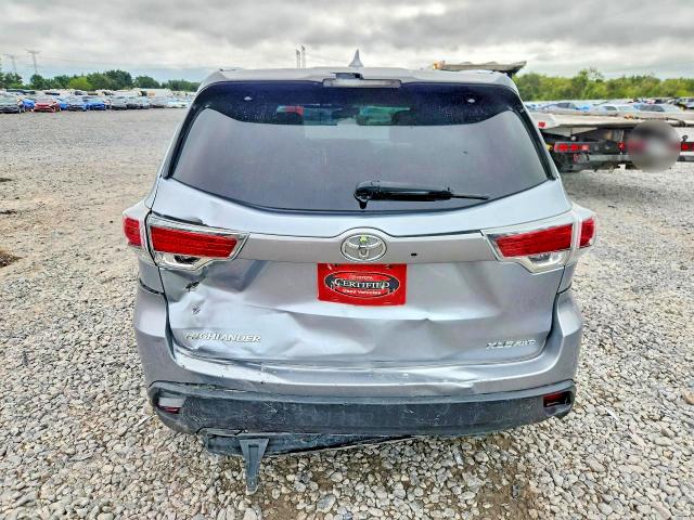 68702556 :رقم المزاد ، 5TDJKRFH6FS075792 vin ، 2015 Toyota Highlander مزاد بيع