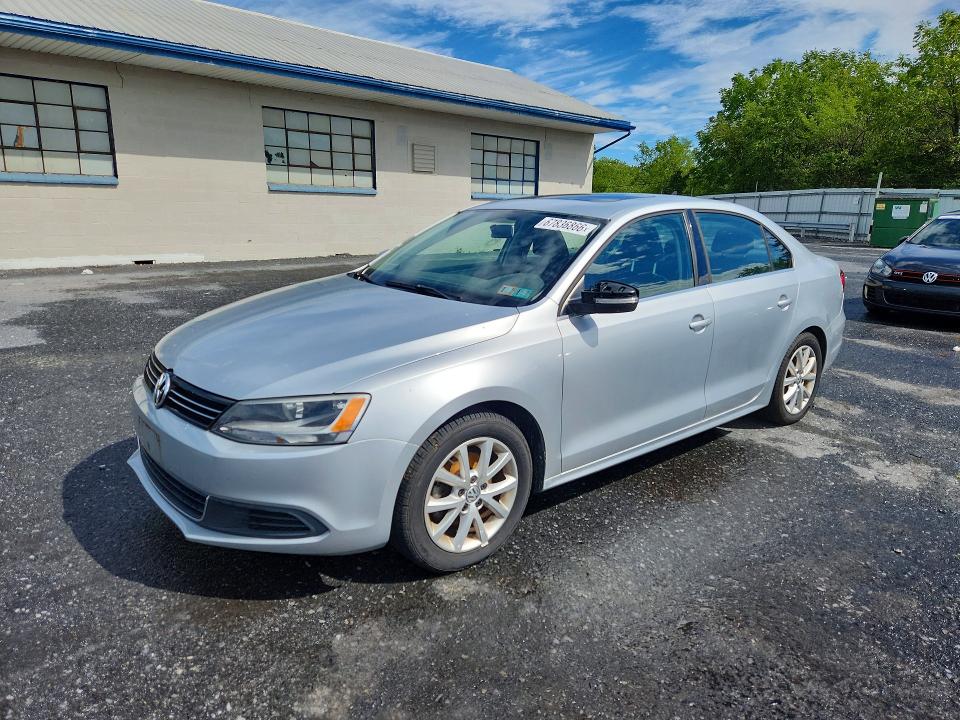 67836866 :رقم المزاد ، 3VWD07AJ6EM362305 vin ، 2014 Volkswagen Jetta مزاد بيع