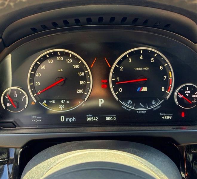 70188926 :رقم المزاد ، 5YMKT6C59G0R78234 vin ، 2016 Bmw X5 مزاد بيع