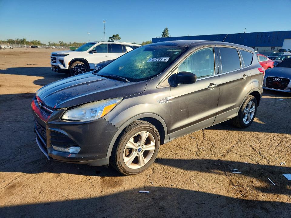 2016 Ford Escape მანქანა იყიდება აუქციონზე, vin: 1FMCU0G7XGUA51525, აუქციონის ნომერი: 70168376